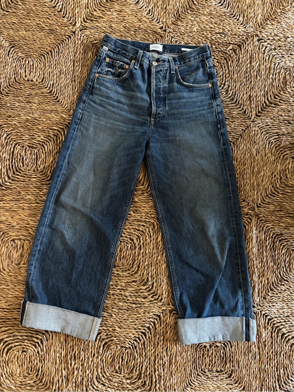 Citizens Of Humanity Ayla Jeans in Brielle wash Mid-Blue Wide-Leg Cuffed Jeans - Picture 2 of 7